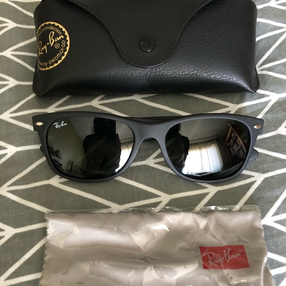 Ray-Ban New Wayfarer Sunglasses 55mm 18mm - Picture 14 of 14